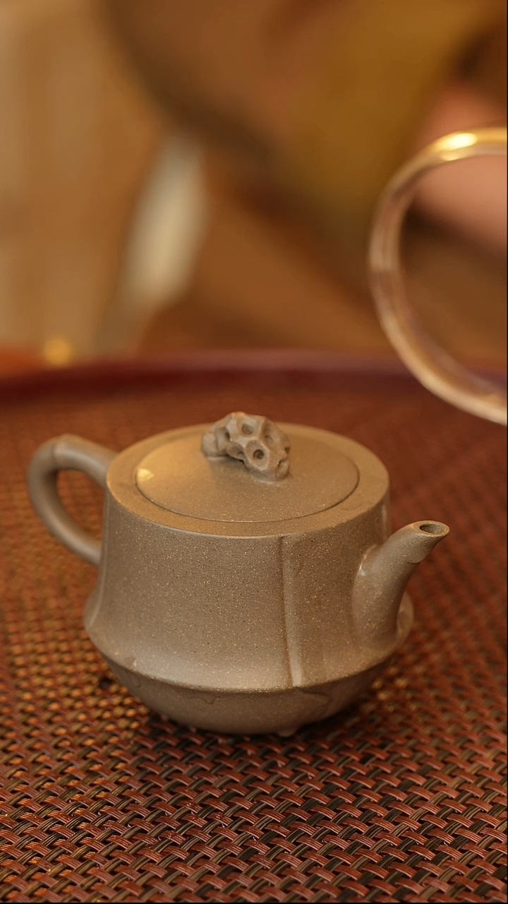 【闪购商品】紫砂茶壶165微瑕喀左紫砂一线堂口，原矿手工制作