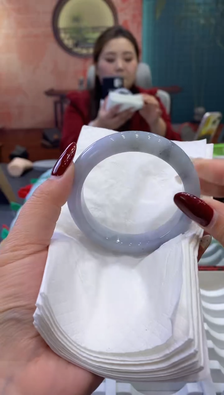 【闪购商品】翡翠手镯未镶嵌多人0019027