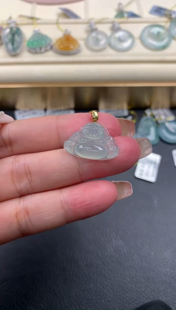 【闪购商品】翡翠颈饰18K金镶嵌A747