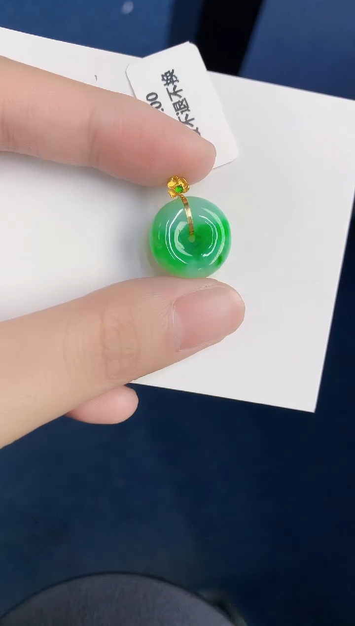 颈饰18K金镶嵌翡翠天然翡翠缅甸A货