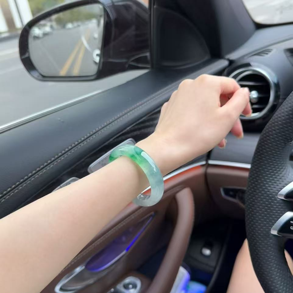 缅风天然翡翠女款手镯（直播链接）私拍不发货