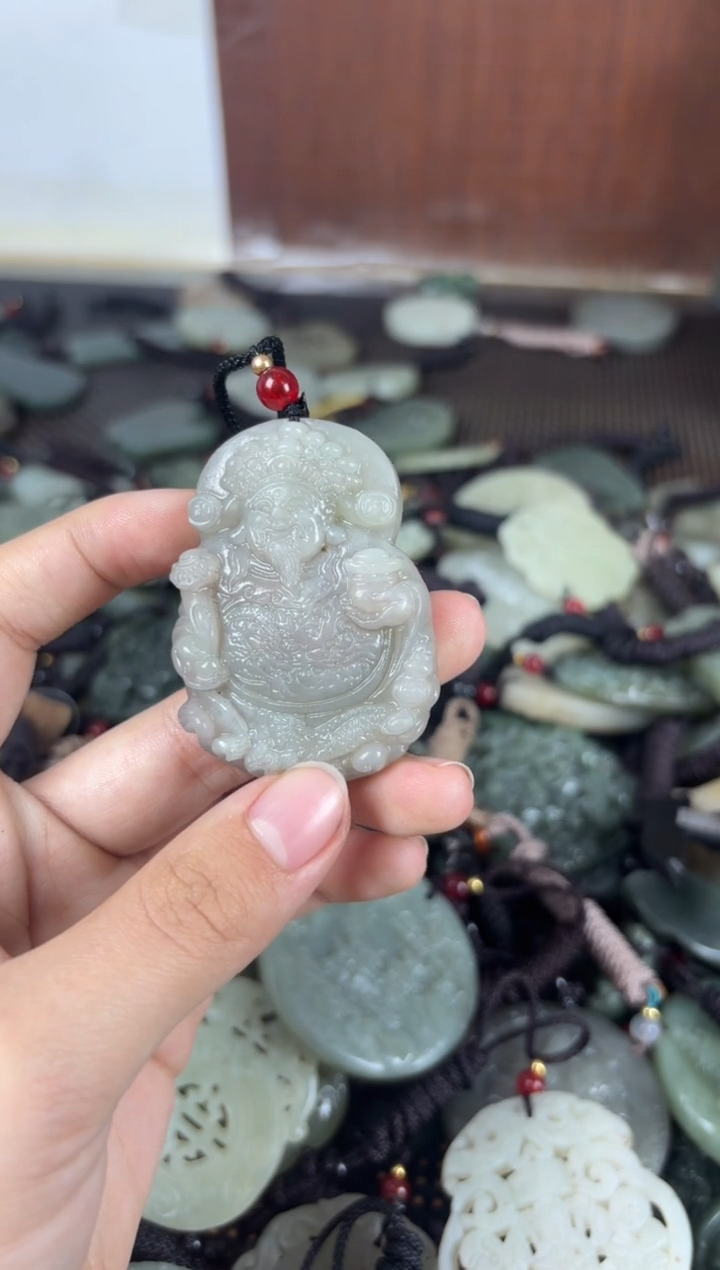 【闪购商品】和田玉颈饰未镶嵌1