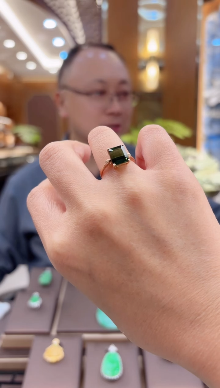 【闪购商品】碧玺戒指18K金镶嵌戒指
