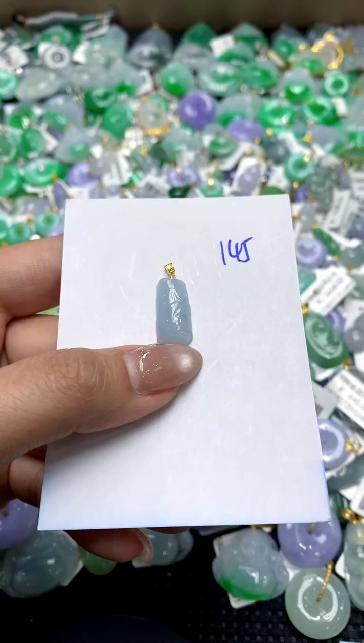 【闪购商品】翡翠颈饰18K金镶嵌11111111111111111