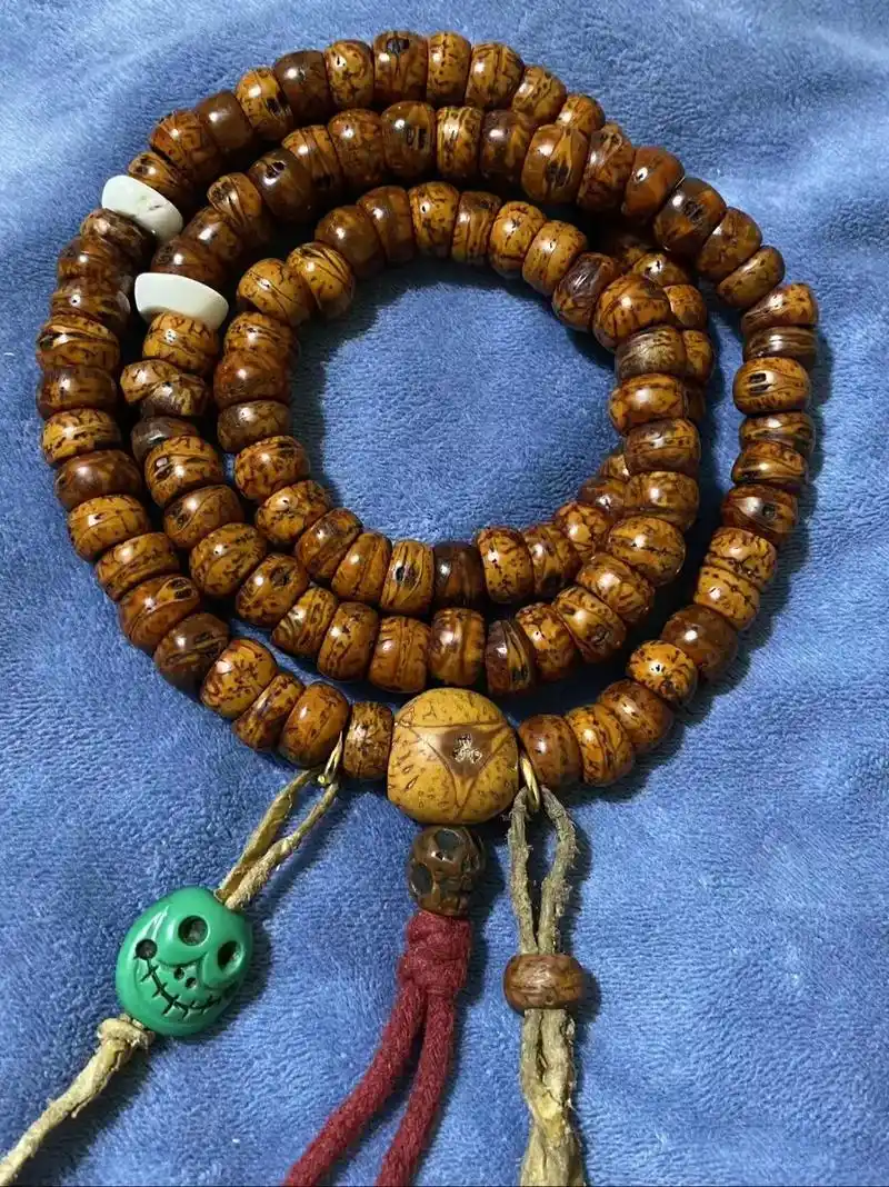 沉香曼都 精美沉香手串（勿私拍）