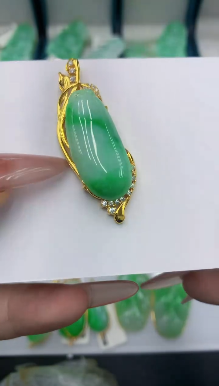 颈饰未镶嵌翡翠11111