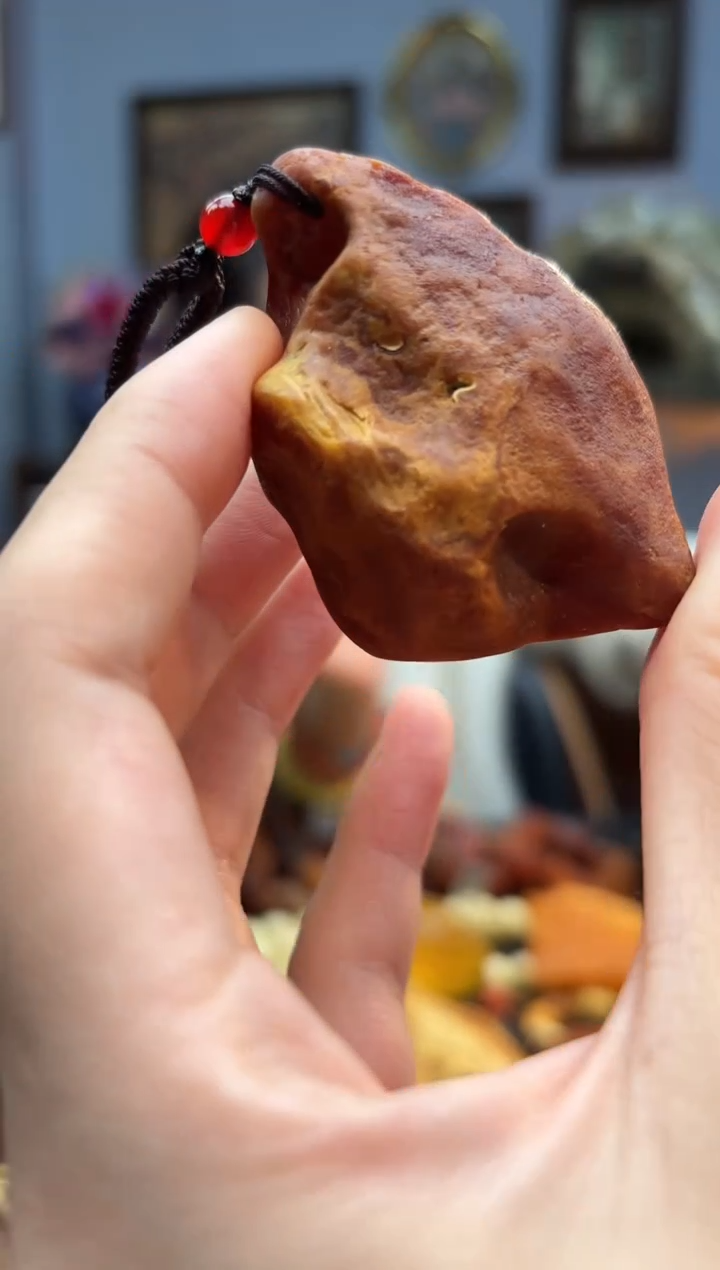 琥珀颈饰未镶嵌吊坠