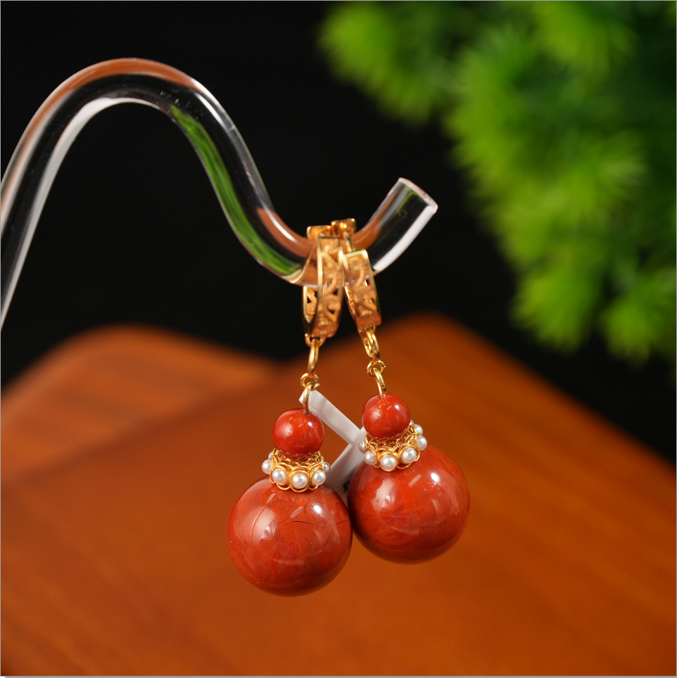 【老掌柜讲珠宝】南红耳环/M050214