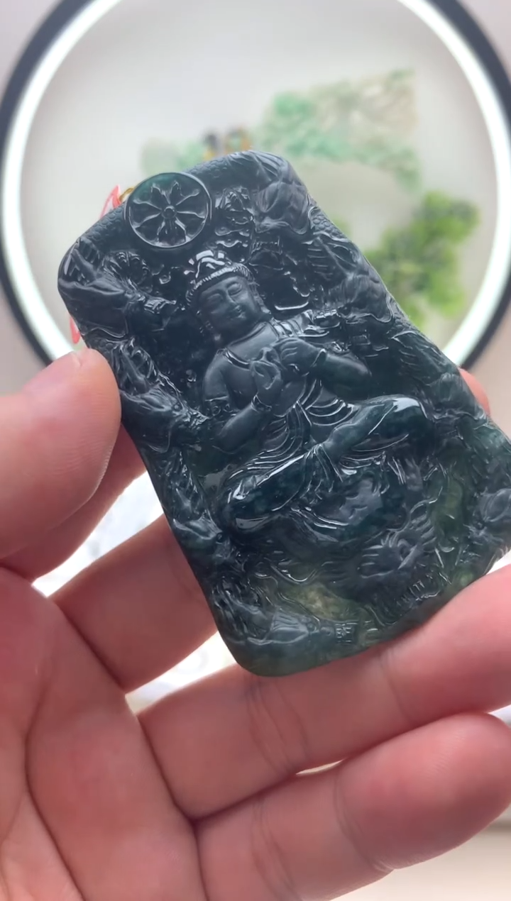 颈饰未镶嵌翡翠大势至