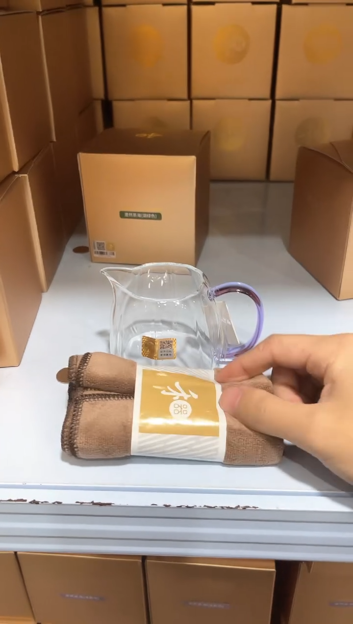 【闪购商品】晶彩/倾妍茶海/浅紫加茶巾。。