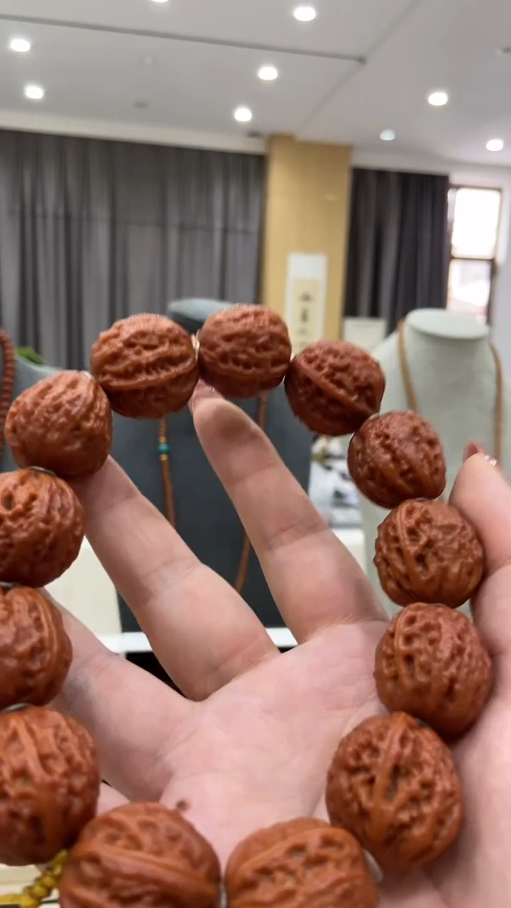手串猴头核桃原生态机刷秋子手串