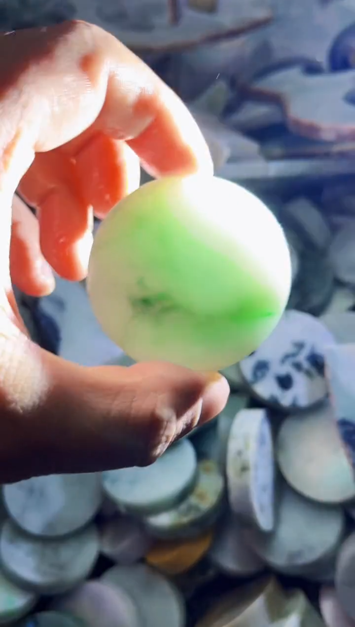 【闪购商品】翡翠挂件未镶嵌A货康壹399