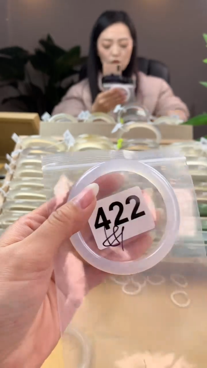 【闪购商品】玛瑙/玉髓手镯未镶嵌422