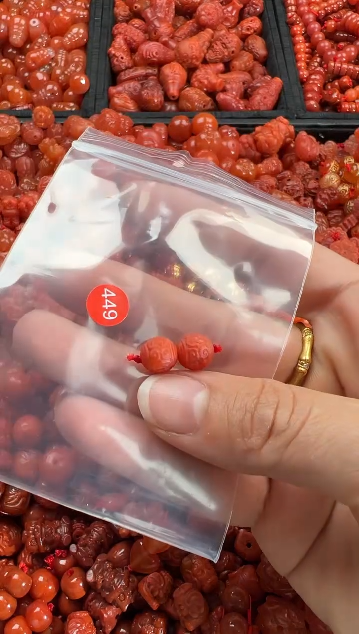 【闪购商品】南红玛瑙颈饰未镶嵌2