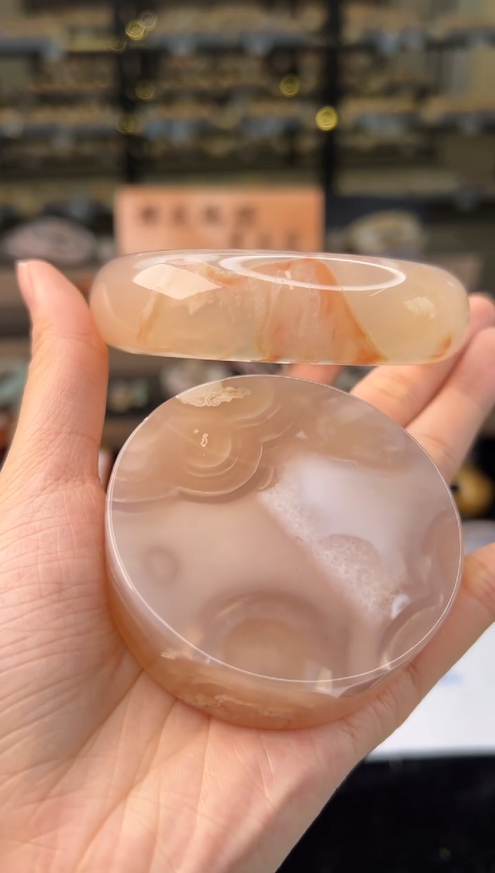 石英质玉未镶嵌手镯65圈口（赠送镯心）61648