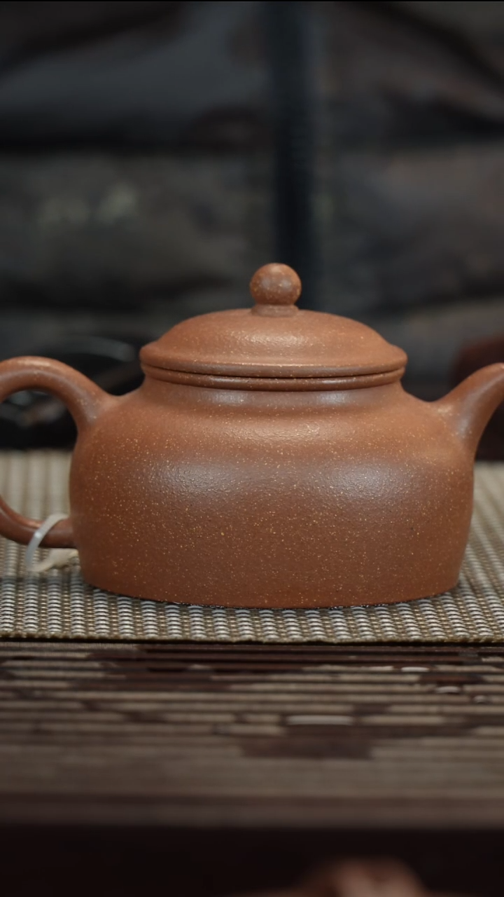 【闪购商品】紫砂茶壶红降坡云天160CC