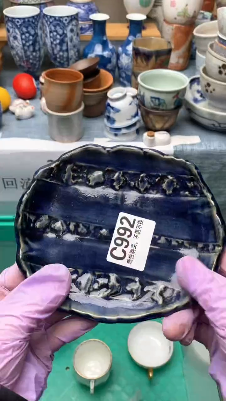 瓷片皮****y992盛瑞陶瓷  天天放漏