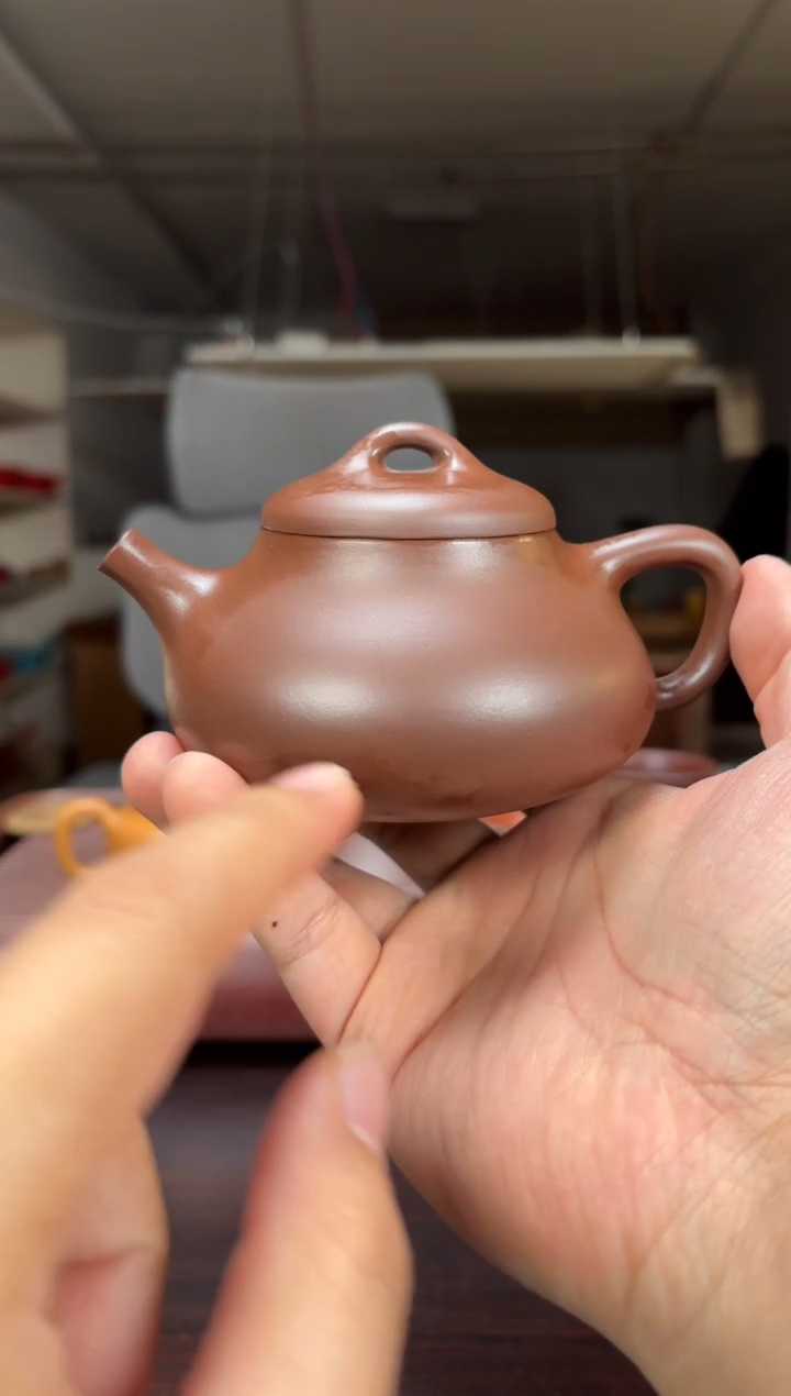 茶壶紫砂全手工老紫泥石瓢240毫升