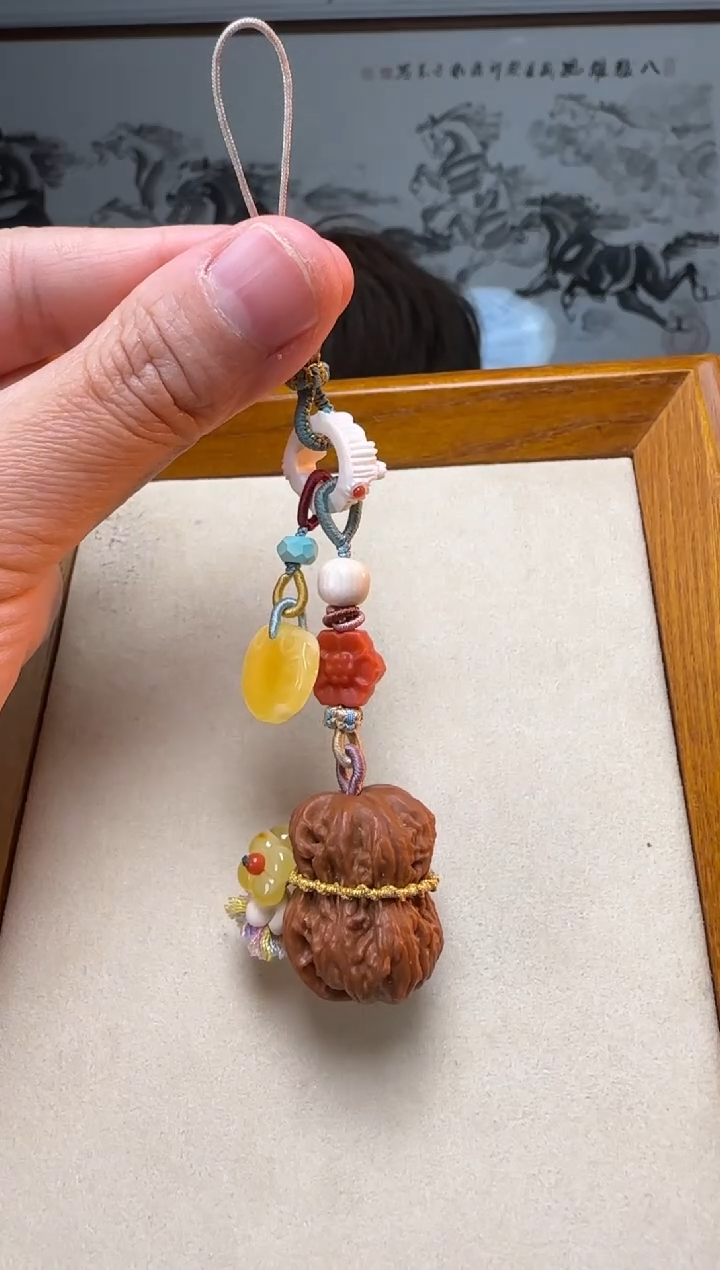 【闪购商品】文玩核桃把件时尚百搭A1686自发