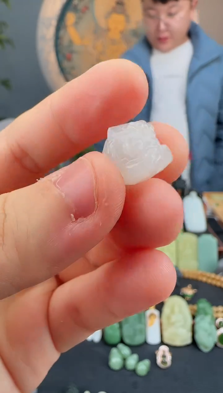 颈饰未镶嵌和田玉和田玉