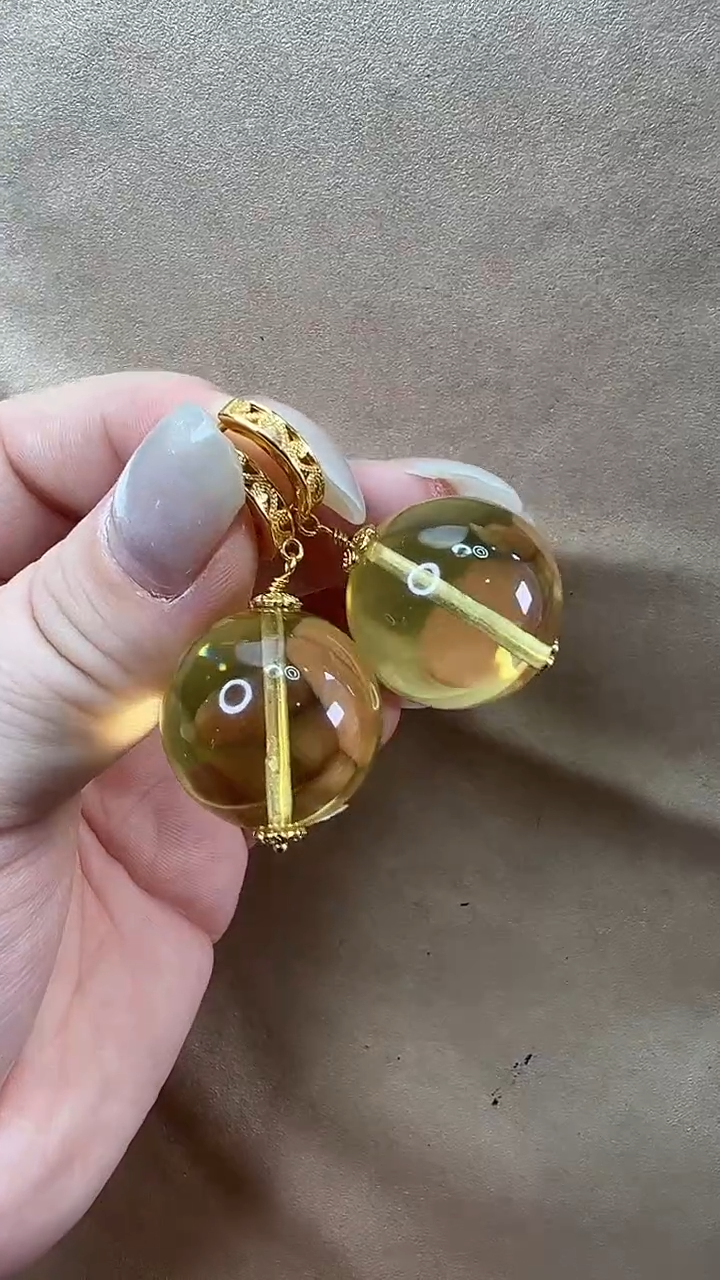 琥珀颈饰未镶嵌耳环