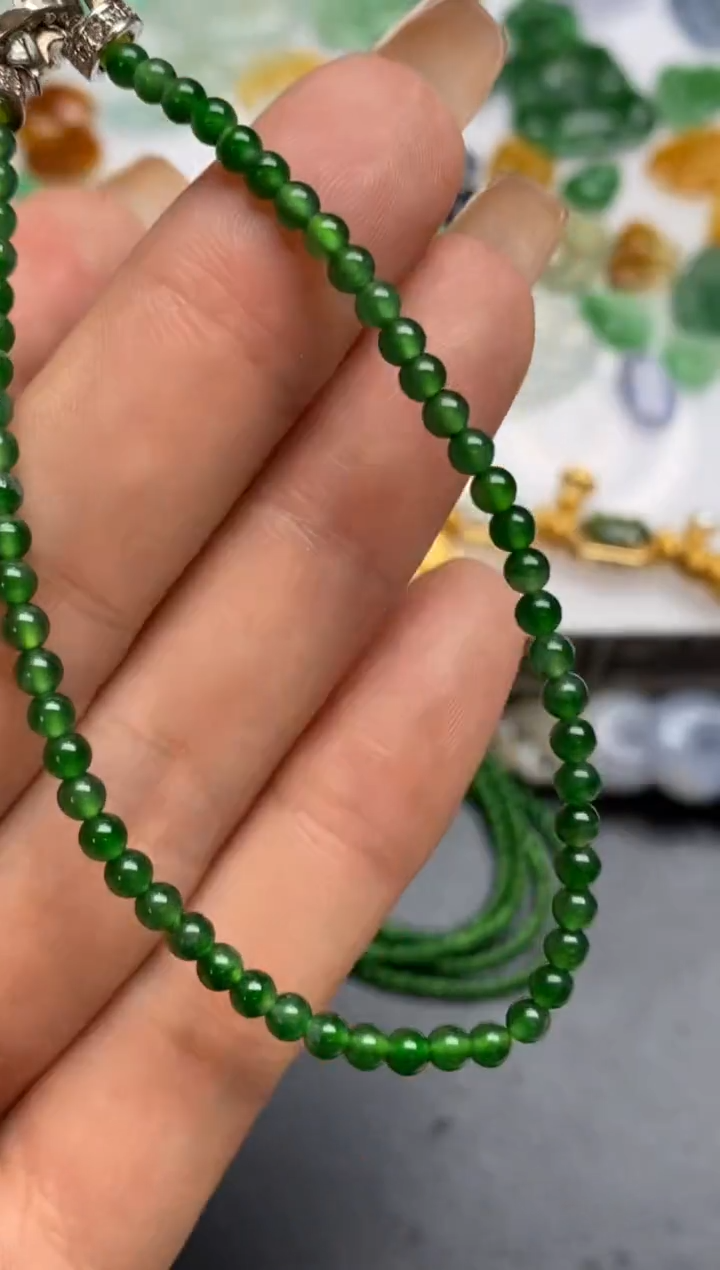 定制翡翠未镶嵌翡翠毛货~