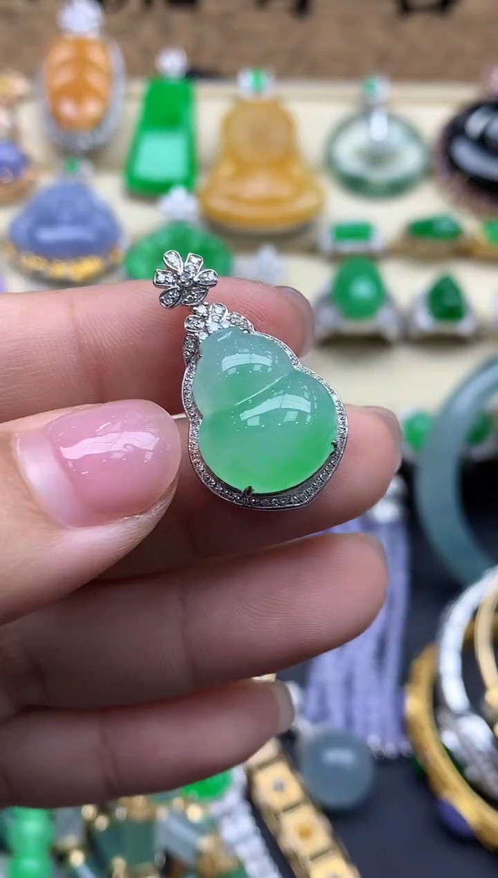 【闪购商品】翡翠颈饰18K金镶嵌524-中国好珍宝