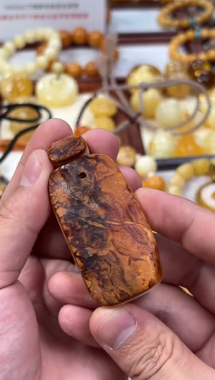 【闪购商品】蜜蜡裸石未镶嵌原石