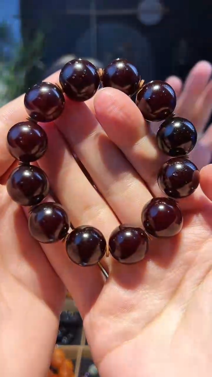 【闪购商品】蜜蜡手串未镶嵌17+（单圈）