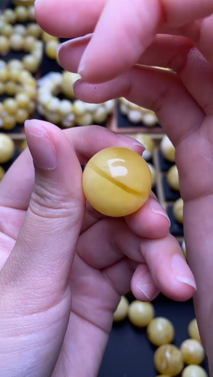 未镶嵌琥珀裸石大小姐珠宝101