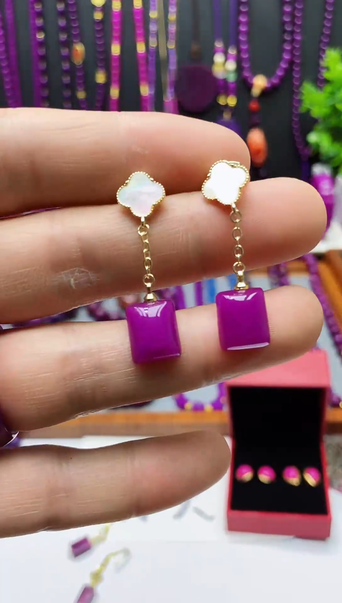 【闪购商品】苏纪石（舒俱来）耳钉未镶嵌白贝母小花玉化耳坠