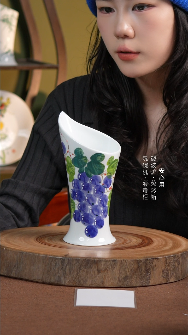 瓷景德镇高温手绘釉下彩筷子筒紫葡萄