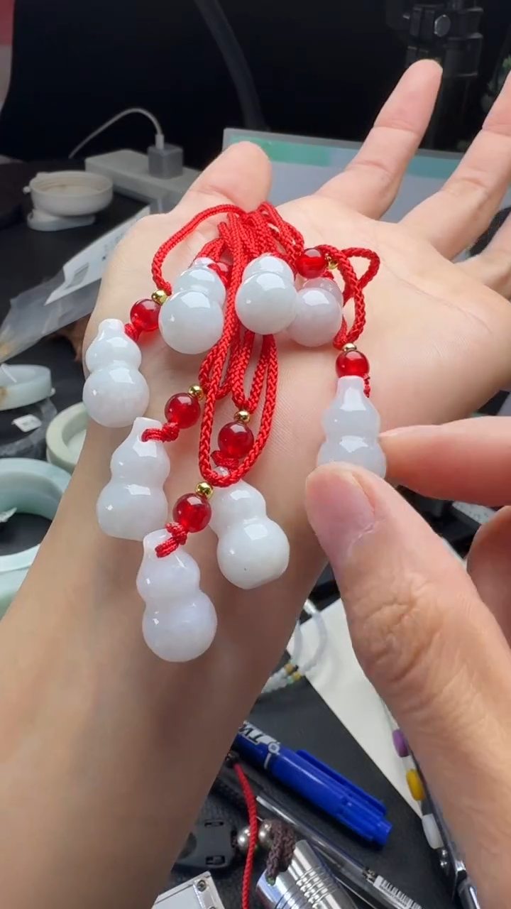 吊坠(不含链)未镶嵌翡翠葫芦吊坠多样性发一