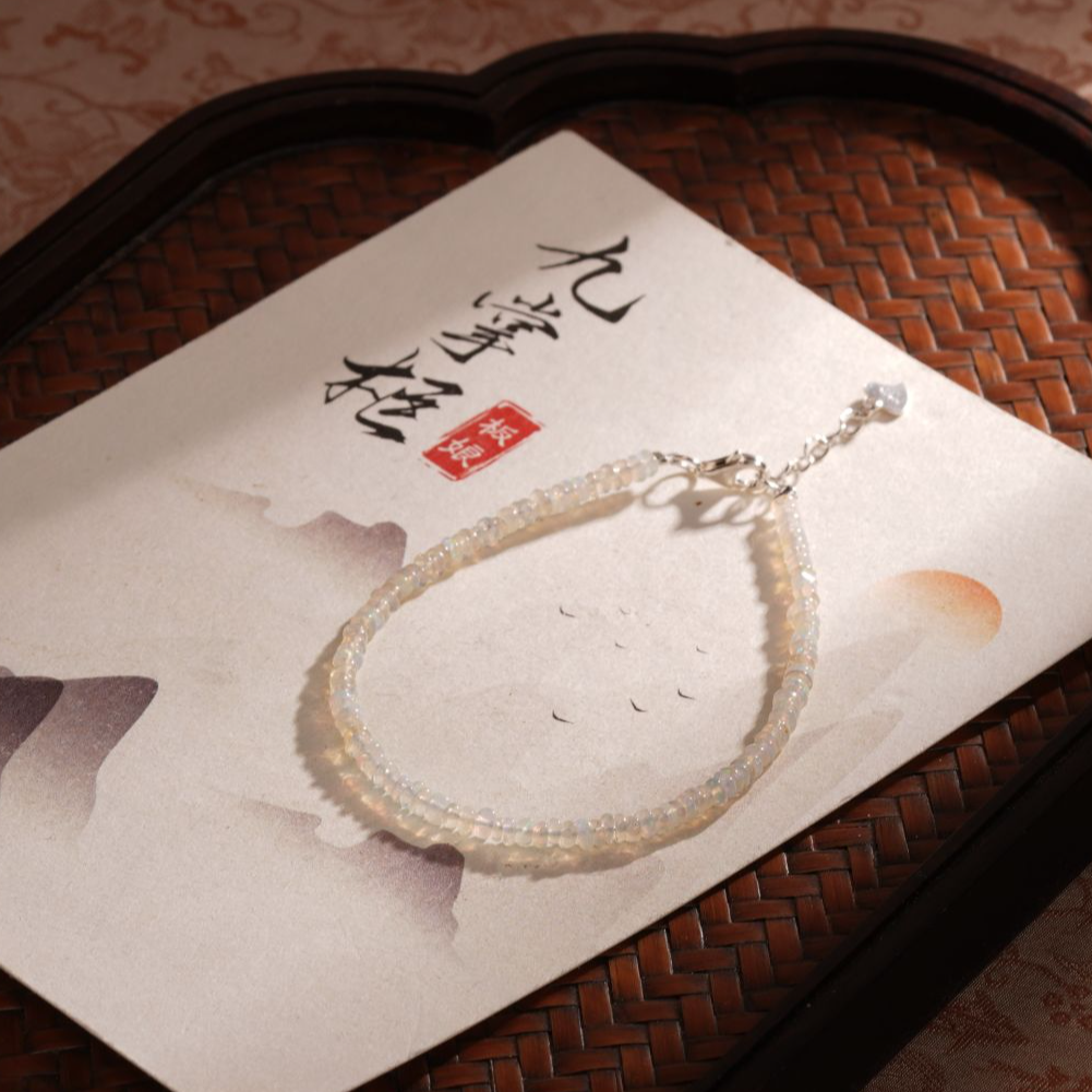 天然欧泊单圈手串—多样性发其一