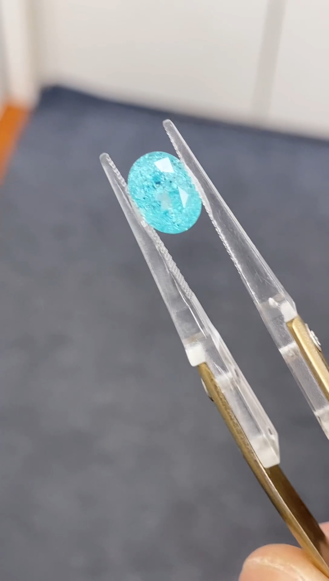 【闪购商品】合成（培育） 石榴石裸石未镶嵌培育帕拉伊巴3.2ct