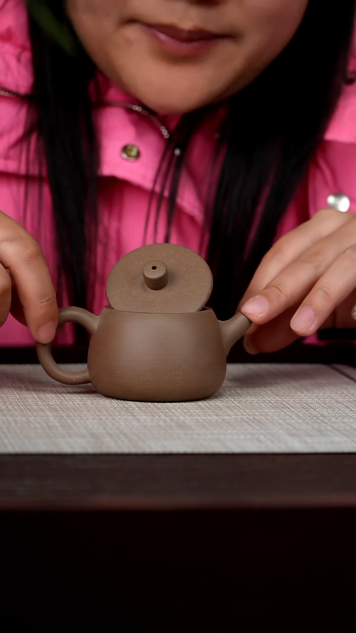 【闪购商品】宜兴原矿紫砂壶茶壶80C