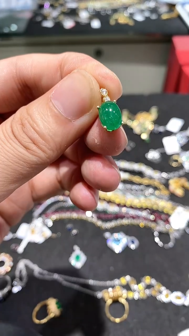 【闪购商品】银S925镶嵌颈饰祖母绿吊坠