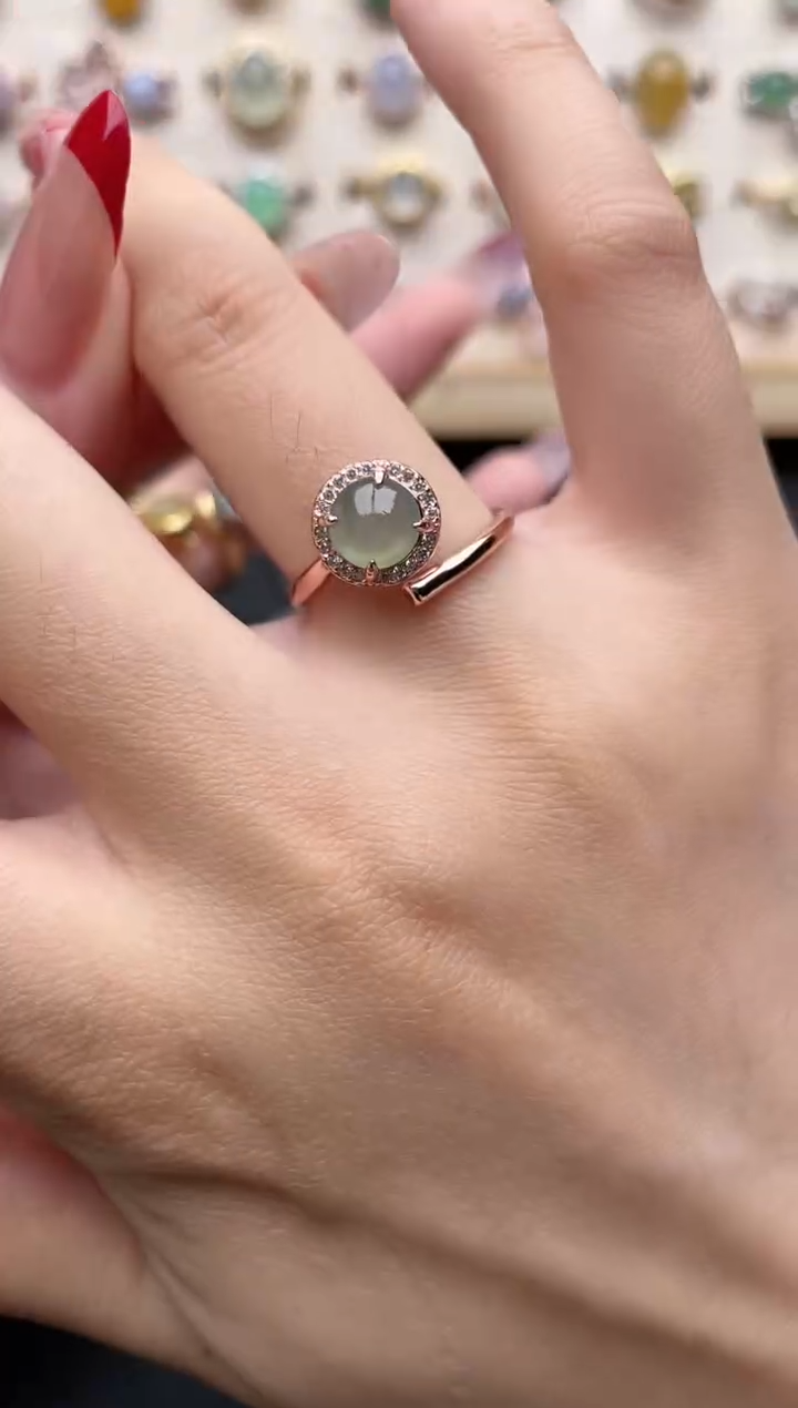 【闪购商品】翡翠戒指银S925镶嵌一物一证一礼盒