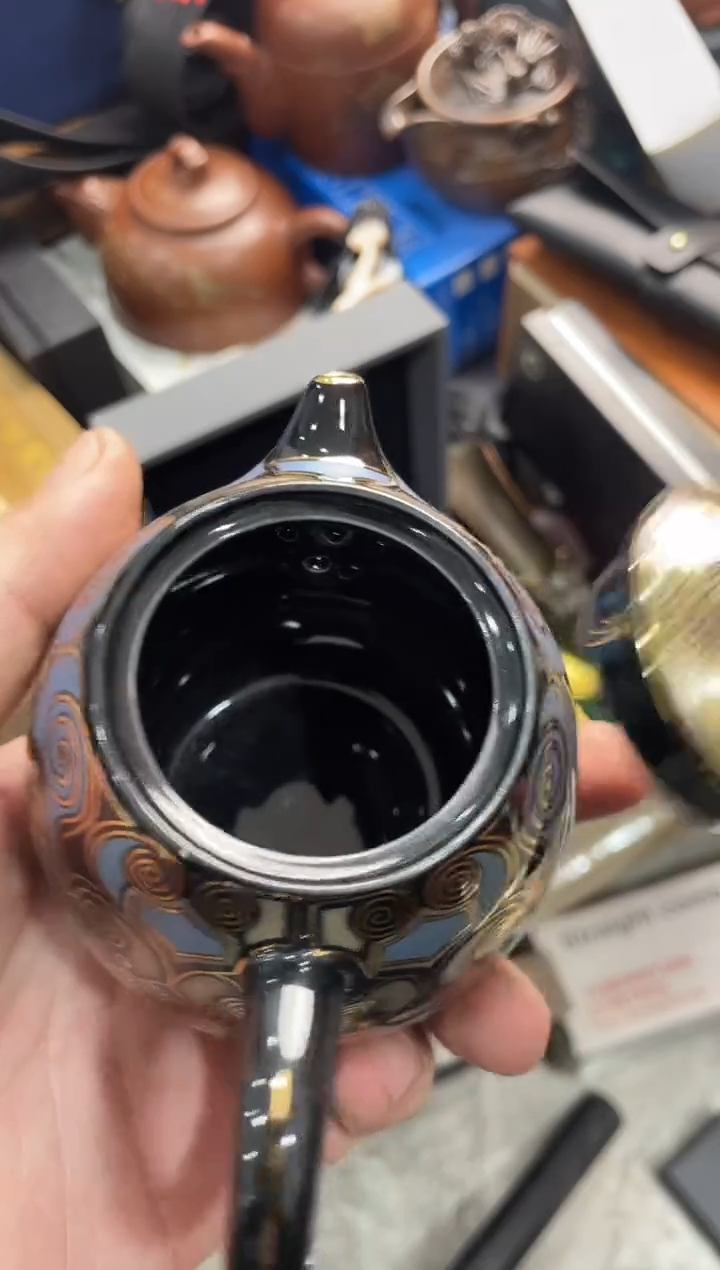 【闪购商品】瓷片新永华世家小舅子家206