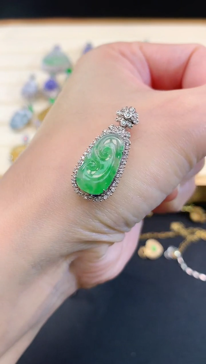 翡翠18K金镶嵌吊坠(不含链)如意|4980