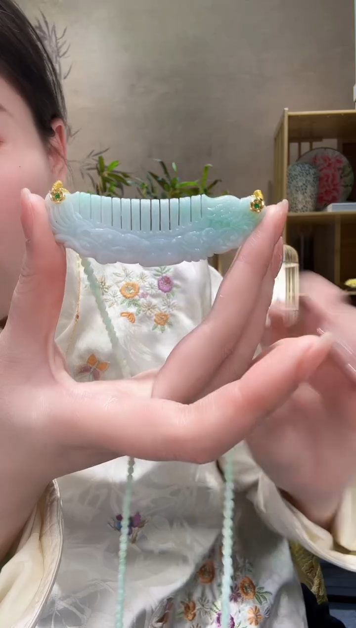 【闪购商品】翡翠颈饰未镶嵌吊坠