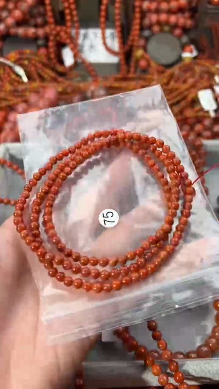 南红玛瑙未镶嵌手串4+