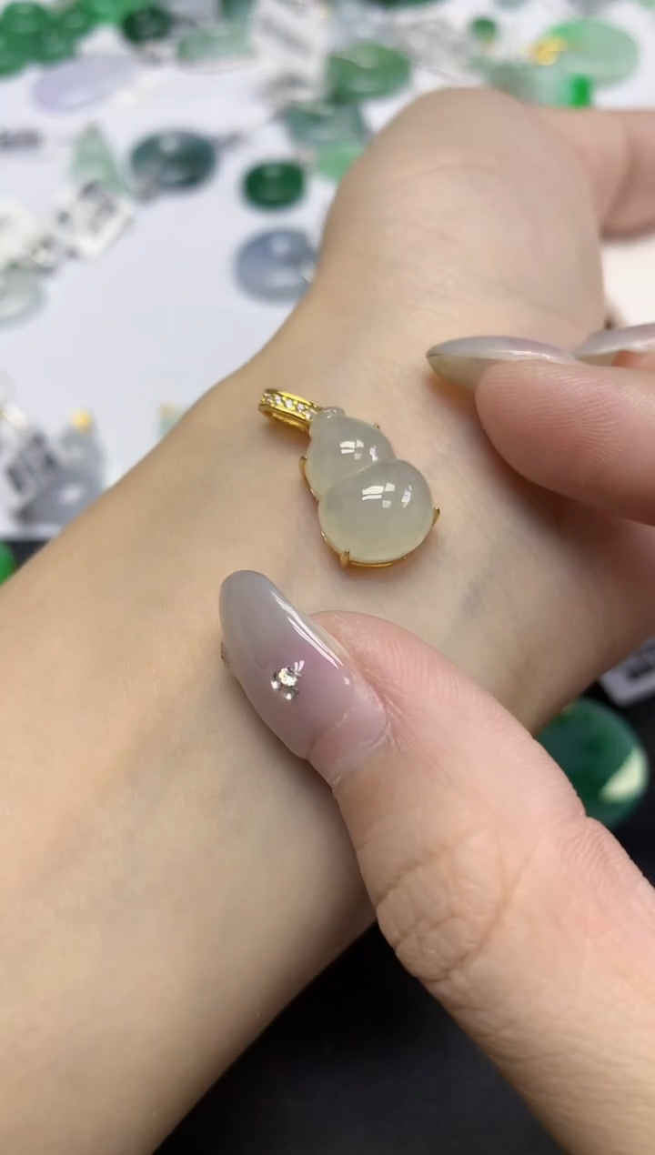 颈饰未镶嵌翡翠天然缅甸翡翠A货百元以上9元证书费自理