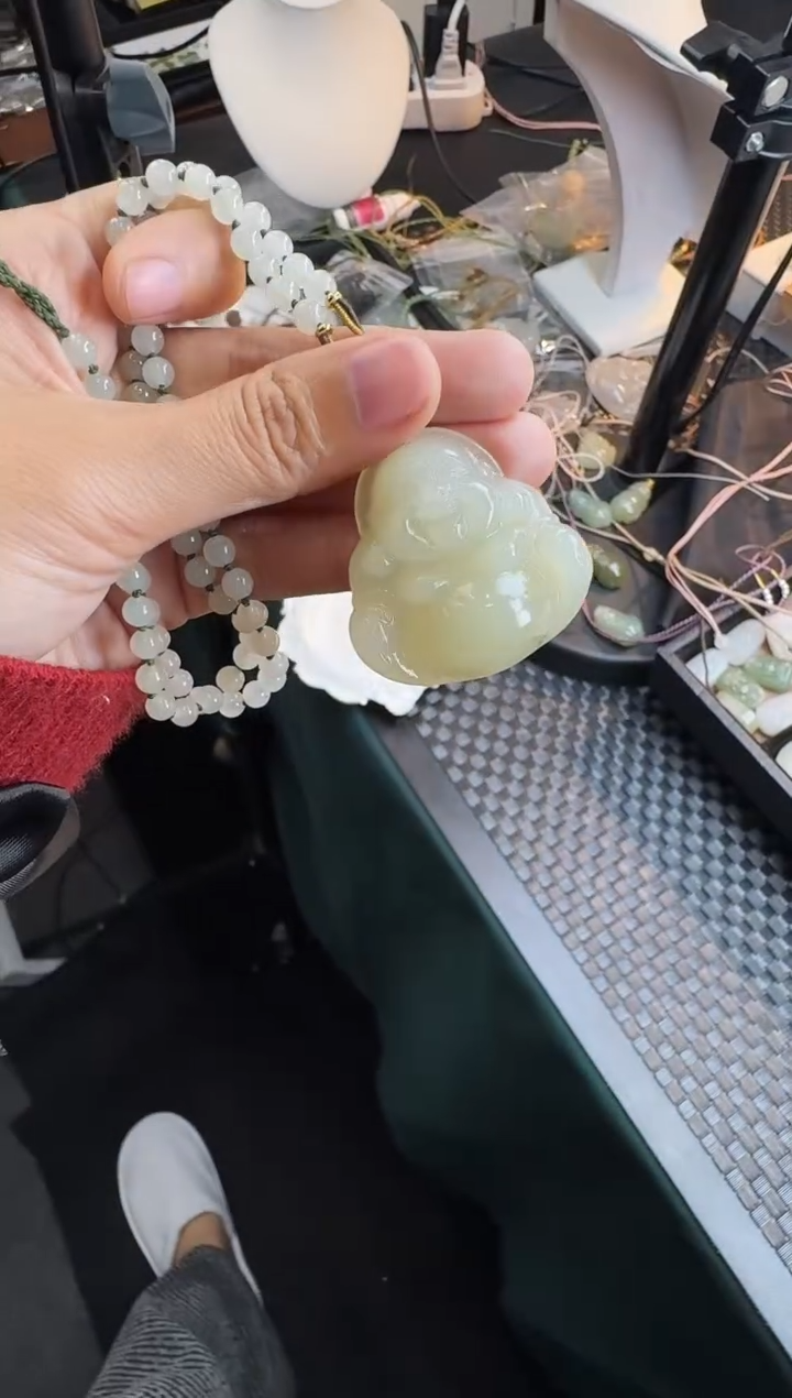 【闪购商品】和田玉颈饰未镶嵌40高冰佛公