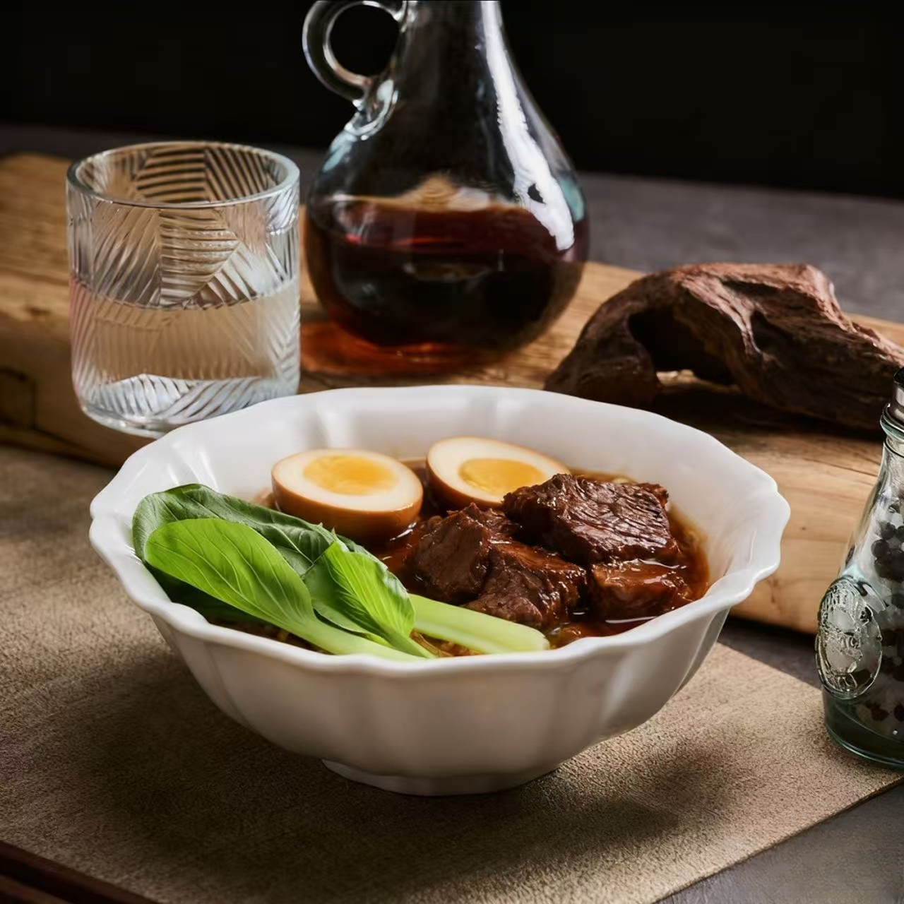 陶瓷釉下彩花口碗高颜值汤碗面碗法式精致沙拉碗家用餐盘2025新款