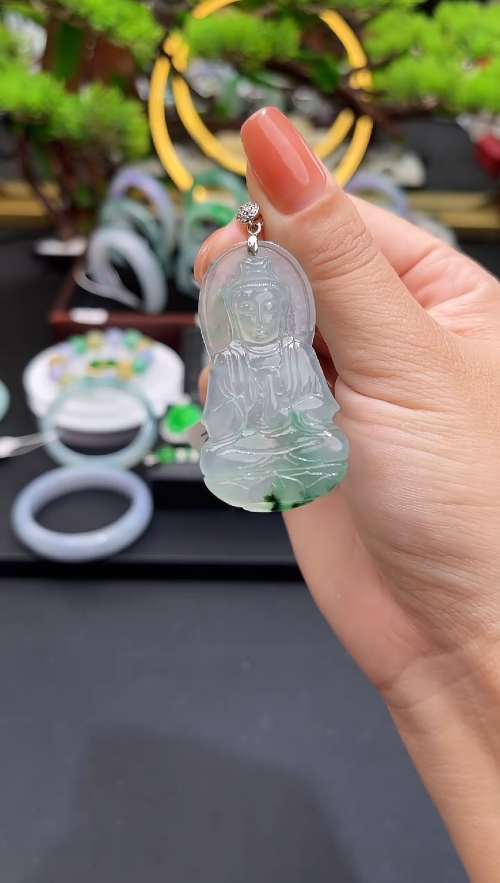 颈饰银S925镶嵌翡翠吊坠