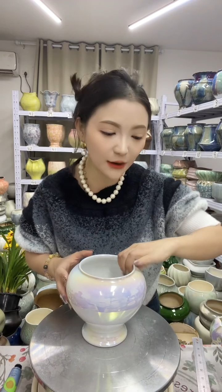 【花盆链接】  高 ：19口：10