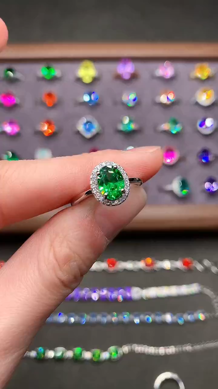 【闪购商品】石榴石（沙弗莱）戒指银S925镶嵌·······