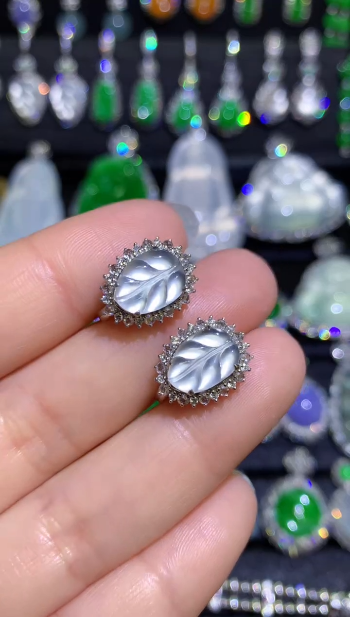 【闪购商品】翡翠耳饰18K金镶嵌玻璃种金枝玉叶耳包