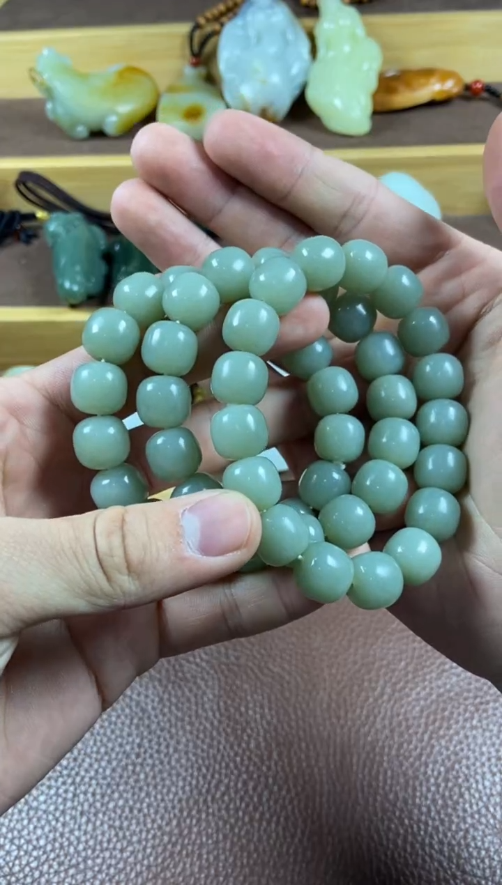 颈饰未镶嵌和田玉多样性发货，拍一发一